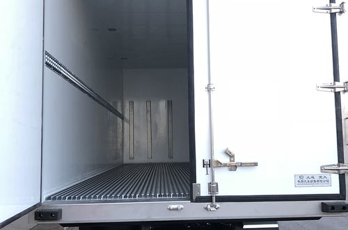 專注中小企業網絡營銷，九宮格助力寬大專用汽車車廂公司駛入互聯網快車道